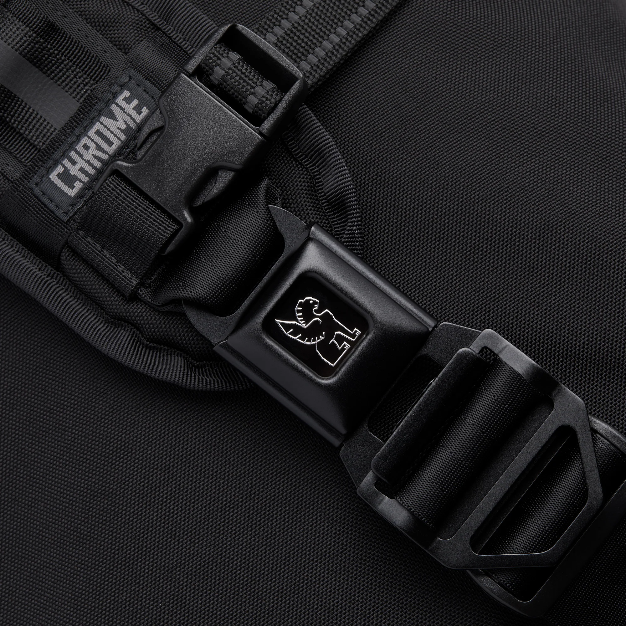 Chrome x SUPER73 Mini Metro Messenger bag - Image 4